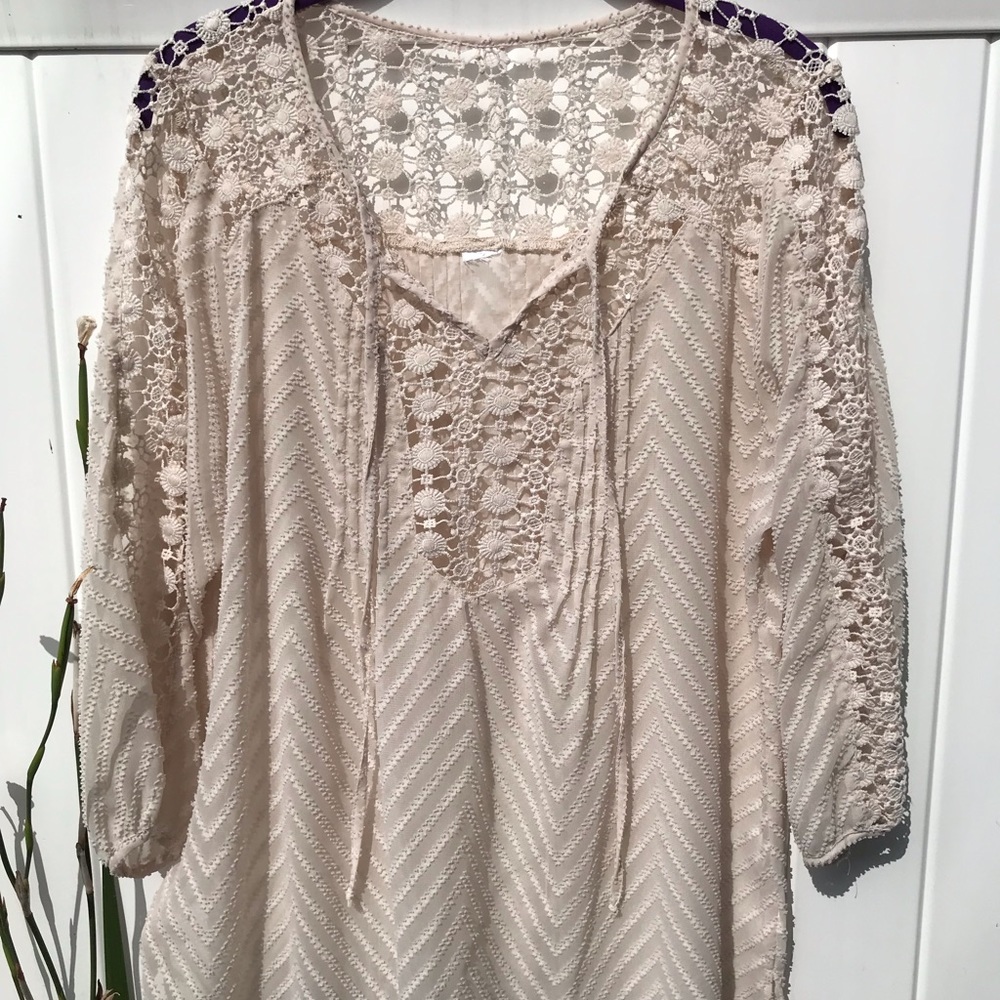 Cream colored Bila lace top